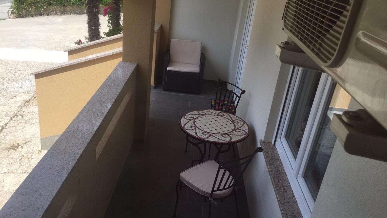 Apartment Futura Baska  Exterior photo